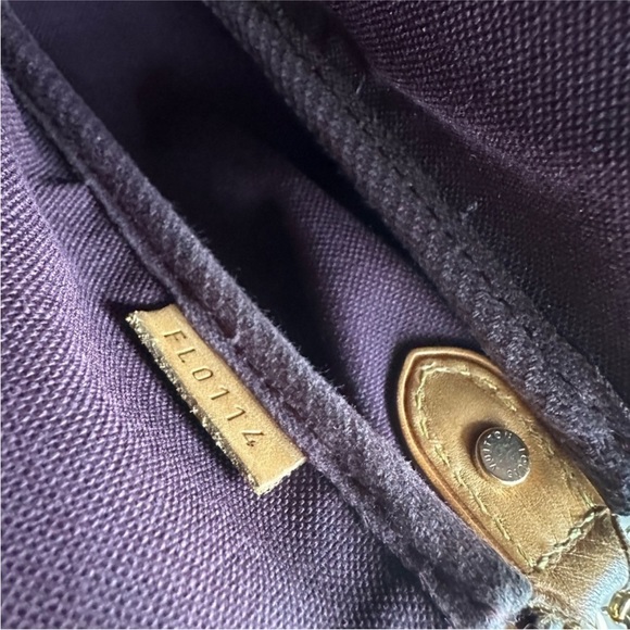 Authentic Louis Vuitton Favorite MM - Picture 3 of 9